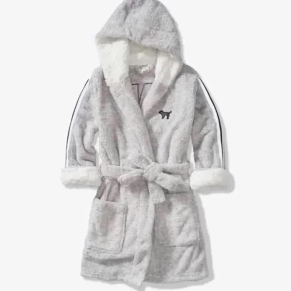 VS PINK Shimmer Sherpa Hood Robe M/L